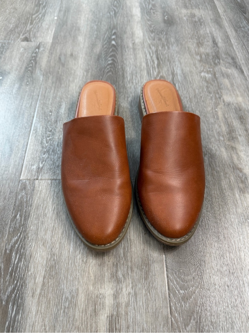 Women’s Slip-On Leather Mules in Brown